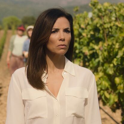 Eva Longoria, en una escena de 'Tierra de Mujeres', serie de Apple TV+ que produce y protagoniza.