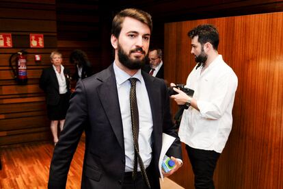 El vicepresidente de Castilla y León, Juan García-Gallardo, a su llegada al parlamento regional el 12 de julio.