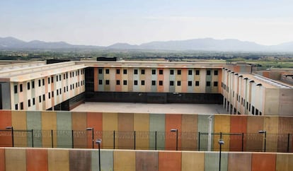 La presó de Puig de les Basses, a Figueres, on aniran Carme Forcadell i Dolors Bassa.