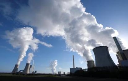 Plantas de lignito de RWE en Neurath, al noroeste de Colonia (Alemania).