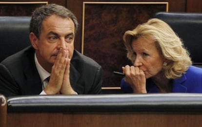 Zapatero y Salgado durante el pleno.