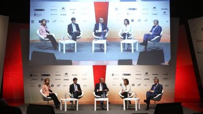 Uno de los debates en el Congreso de directivos de la CEDE