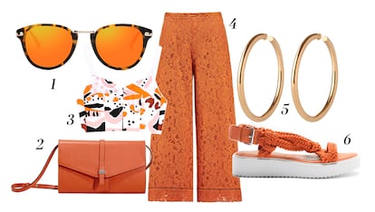 1. Gafas de sol con cristal de espejo en color naranja de Bimba y Lola (52 euros). 2. Bolso de Acosta (135 euros). 3. Top de Isa Arfen para mytheresa.com (158 euros). 4. Pantalones de corte pijama y en encaje de Beatrice B (c.p.v) 5. Pendientes de aro de Jennifer Fisher (610 euros). 6. Sandalias de suela ancha de Bimba y Lola (57 euros).