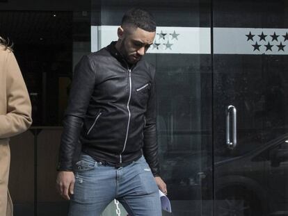 Jonathan Y. S., a la salida de los juzgados de Fuenlabrada en noviembre.