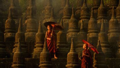 Novice monks in the plain of mrauk-u Ratanabon Paya on during sunrise,Mrauk-u Myanmar,Myanmar ancient,Myanmar religion,