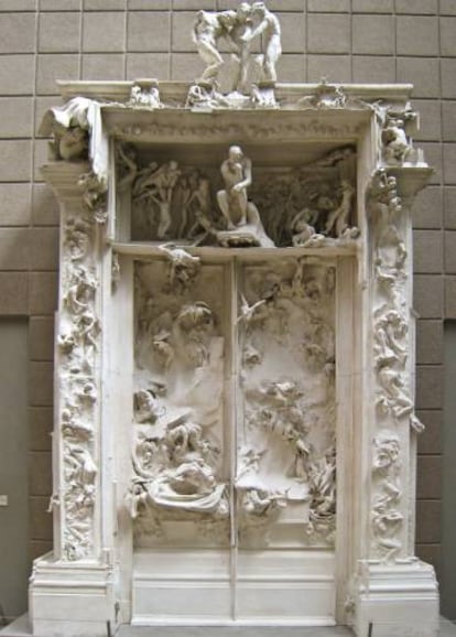 'La puerta del infierno' de Rodin, como se muestra en su museo de París.