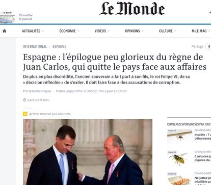 En Francia, ‘Le Monde’ hace énfasis en que la decisión de Juan Carlos l radica, principalmente, en “salvar a la Monarquía borrándose a sí mismo”. El rotativo de izquierdas retoma las declaraciones del presidente del Gobierno, Pedro Sánchez, del mes de julio, cuando calificó como “inquietantes” las noticias sobre las cuentas en el extranjero del rey emérito.