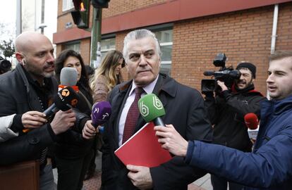 Bárcenas despues de declarar en los juzgados de Plaza de Castilla.