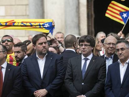  La plana mayor del Gobierno catal&aacute;n protesta contra la actuaci&oacute;n de la polic&iacute;a, el pasado 1 de octubre. 