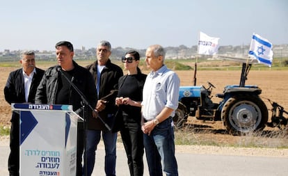 El líder laborista, Avi Gabbay, en un acto de campaña en un kibutz de Israel.