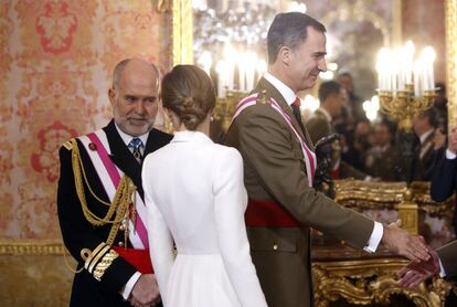 Los Reyes durante el acto en el Palacio Real de Madrid.