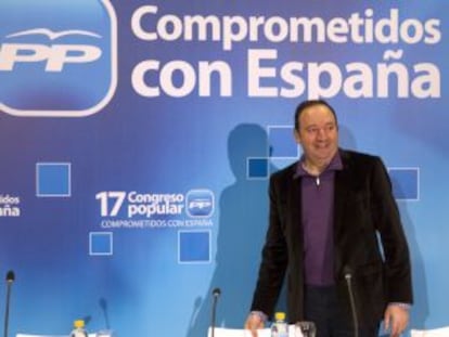 Sanz, ayer, en el Palacio de Exposiciones de Sevilla donde se celebra el congreso del PP.