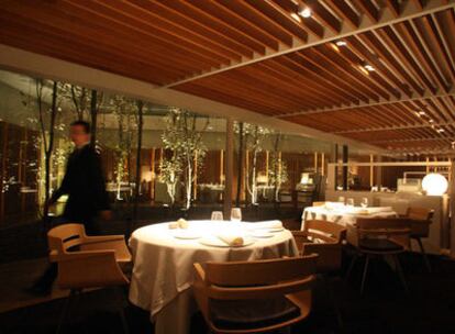 Comedor de El Celler de Can Roca, en Girona, con interiorismo de Sandra Tarruella e Isabel López.