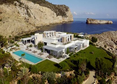 La villa Sa Ferradura, en Ibiza, ha sido el proyecto ganador de la 5ª edición de los Premios 3 Diamantes. |