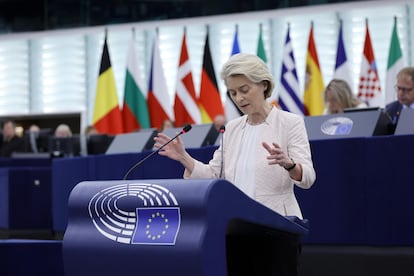 Ursula von der Leyen, durante su intervención este jueves en el Parlamento Europeo. 