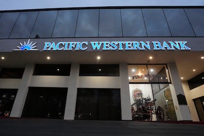 Pacific Western Bank