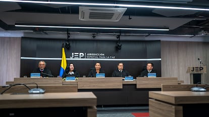 Sesión de sentencia de la JEP por secuestro, en Bogotá, este martes.
