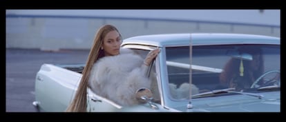 Fotograma del último videoclip de Beyoncé.