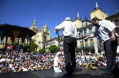 Una actuaci&oacute;n en el festival Titirimundi de Segovia. 