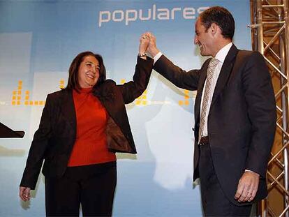 Adela Pedrosa y Francisco Camps