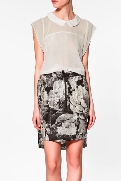 Tienen su réplica en esta falda de Zara (35,95 euros).