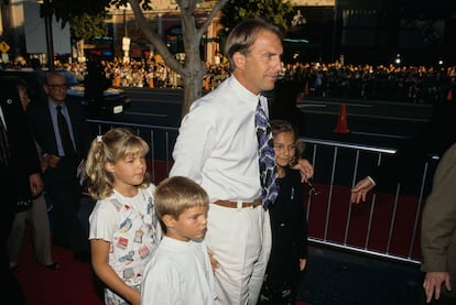 Kevin Costner with his children Lily, Joe and Annie at the premiere of 'Waterworld' in 1995.