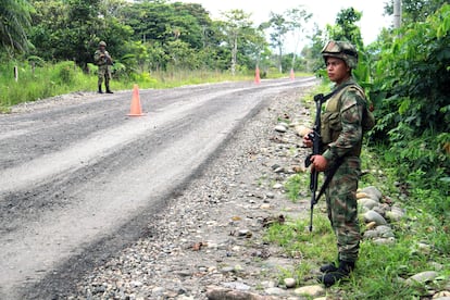 Un soldado colombiano en Puerto Asís, estado de Putumayo, Colombia.