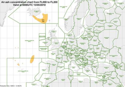 Previsión elaborada por Eurocontrol sobre la evolución de la nube de ceniza volcánica para el jueves a las dos de la madrugada (hora peninsular española) entre los 0 y 20.000 pies de altitud (6.000 metros).