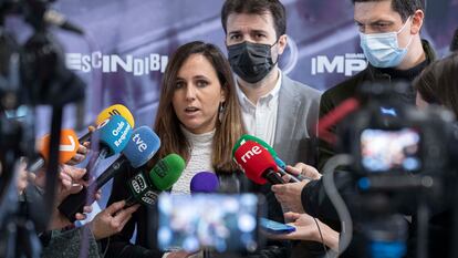 La secretaria general de Podemos, Ione Belarra, en un acto en Murcia, en abril.