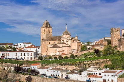 La iglesia de Santa María de la Encarnación, en Jerez de los Caballeros (Badajoz).
