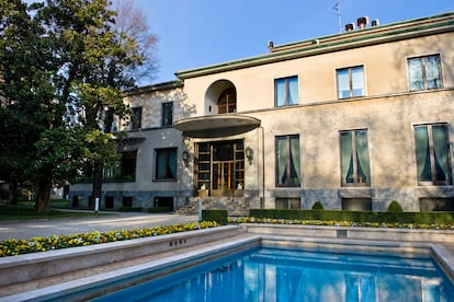 The swimming pool at Villa Necchi Campiglio was the first heated one to be installed in Milan.