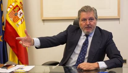 El ministro de Educación, Íñigo Méndez de Vigo, en su despacho el pasado 6 de agosto.