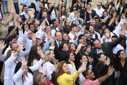 Recepção de novos profissionais brasileiros no Programa Mais Médicos em outubro do ano passado