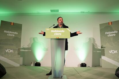 Santiago Abascal, esta mañana, durante la presentación de candidatos para las elecciones gallegas, en el Hotel Galicia Palace, en Pontevedra.