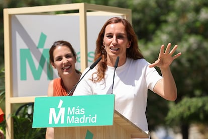 La candidata de Más Madrid a la Presidencia regional, Mónica García, junto a la aspirante del partido en la capital, Rita Maestre.