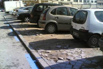 Nuevas zonas de estacionamiento limitado en la calle de Seco (Madrid).