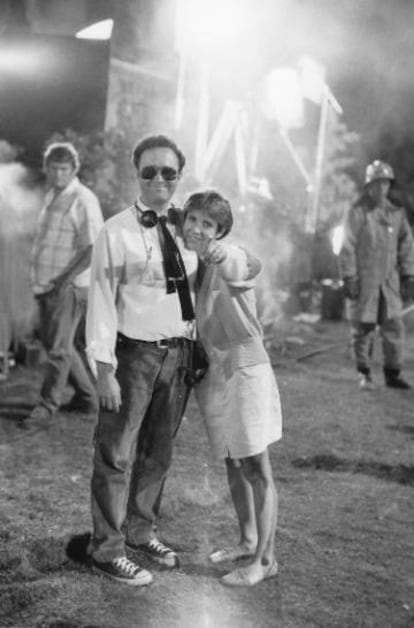 Dante con Carrie Fisher en la película 'No mataras al vecino'.