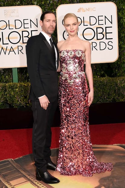 Kate Bosworth, de Dolce & Gabbana, posó con Michael Polish.