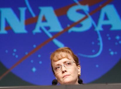 La subdirectora de la NASA, Shana Dale, durante la rueda de prensa en la que se ha presentado el informe del comité independiente.