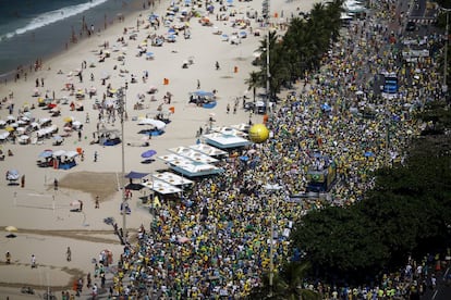 Protesto em Copacabana.  