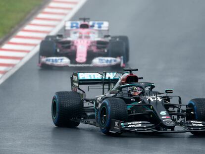 Lewis Hamilton (Mercedes), durante la clasificación del Gran Premio de Turquía 2020 de Fórmula 1.