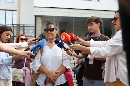 Carmen López, hija de Carmen Llorente, residente de Parque de Los Frailes, Leganés, que sufrió en 2020 el descarte del hospital Severo Ochoa, en ese municipio.