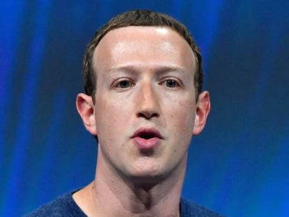 Mark Zuckerberg, conselheiro delegado de Facebook.