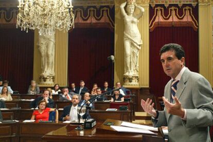 El expresidente de Baleares Jaume Matas, en el discurso de investidura, en 2003, que redactó Alemany.
