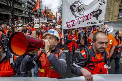 Manifestación en Bilbao por una política industrial