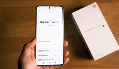 Teléfono Xiaomi con HyperOS