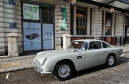 El Aston Martin DB5 que condujo Sean Connery en GoldenEye.