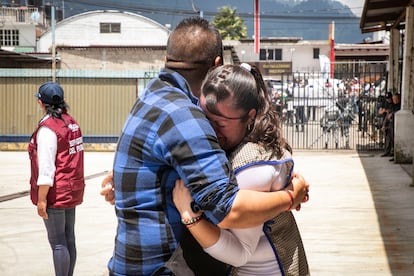 Propietarios de borregos incautados durante la entrega del Gobierno.