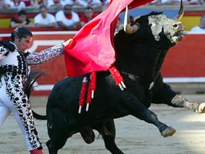 Javier Conde en el primero de la tarde.
