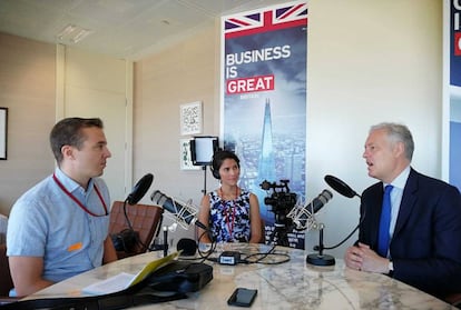 Simon Manley speaks to Simon Hunter and Verónica Figueroa.